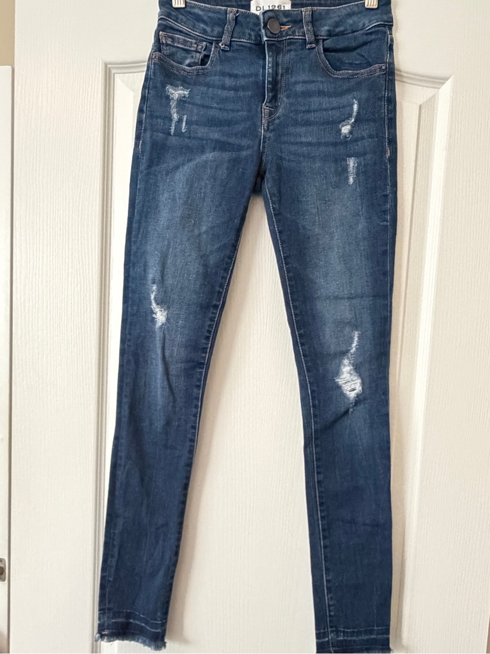 DL1961 Skinny Jeans Florence Instasculpt Strive Wash Distressed Raw Hem Size 26